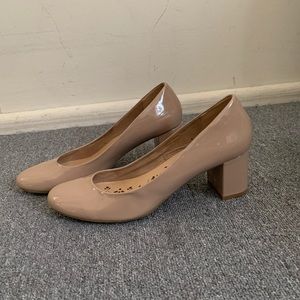Nude patent pump